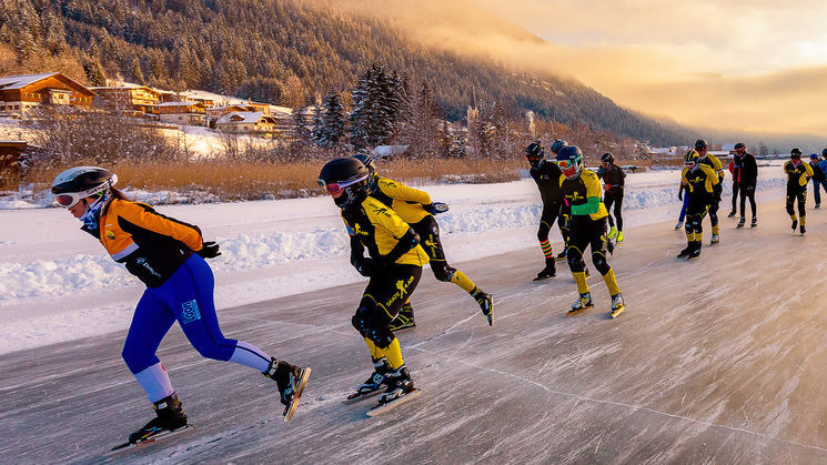 Langebaanschaatsen kopen met klapschaats in schaatswinkel Amsterdam
